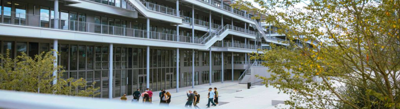 Emlyon Business School Campus France